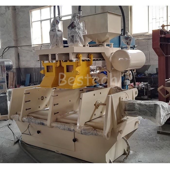 Vertical type shooting sand core molding machine3